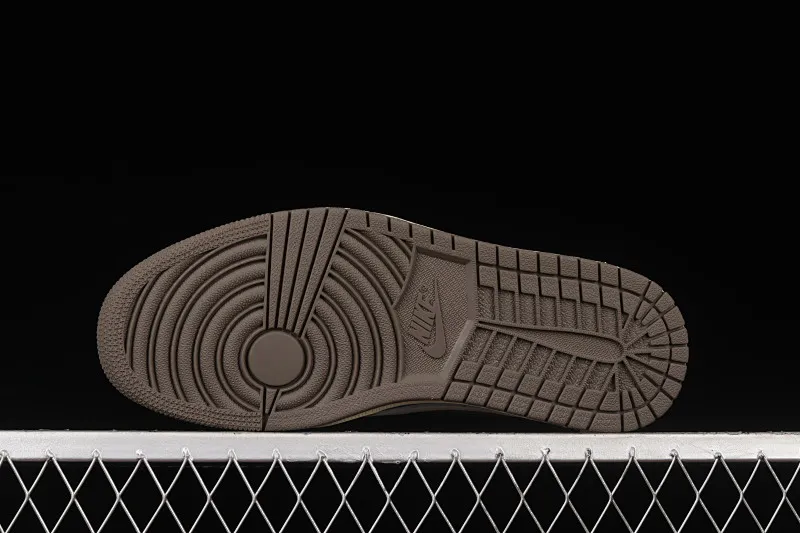 All categories Air Jordan Jordan series basketball shoes Air Jordan 1 Low foreign trade version Travis Scott x Air Jordan 1 Low OG "Reverse Mocha" AJ1 Joe 1 reverse mocha brown and white barb joint casual sports basketball shoes DM7866-162